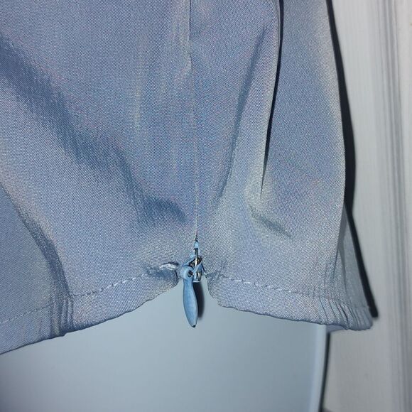 Caren Sport  periwinkle  cuffed sleeve blouse  Sz 2X - Picture 4 of 10